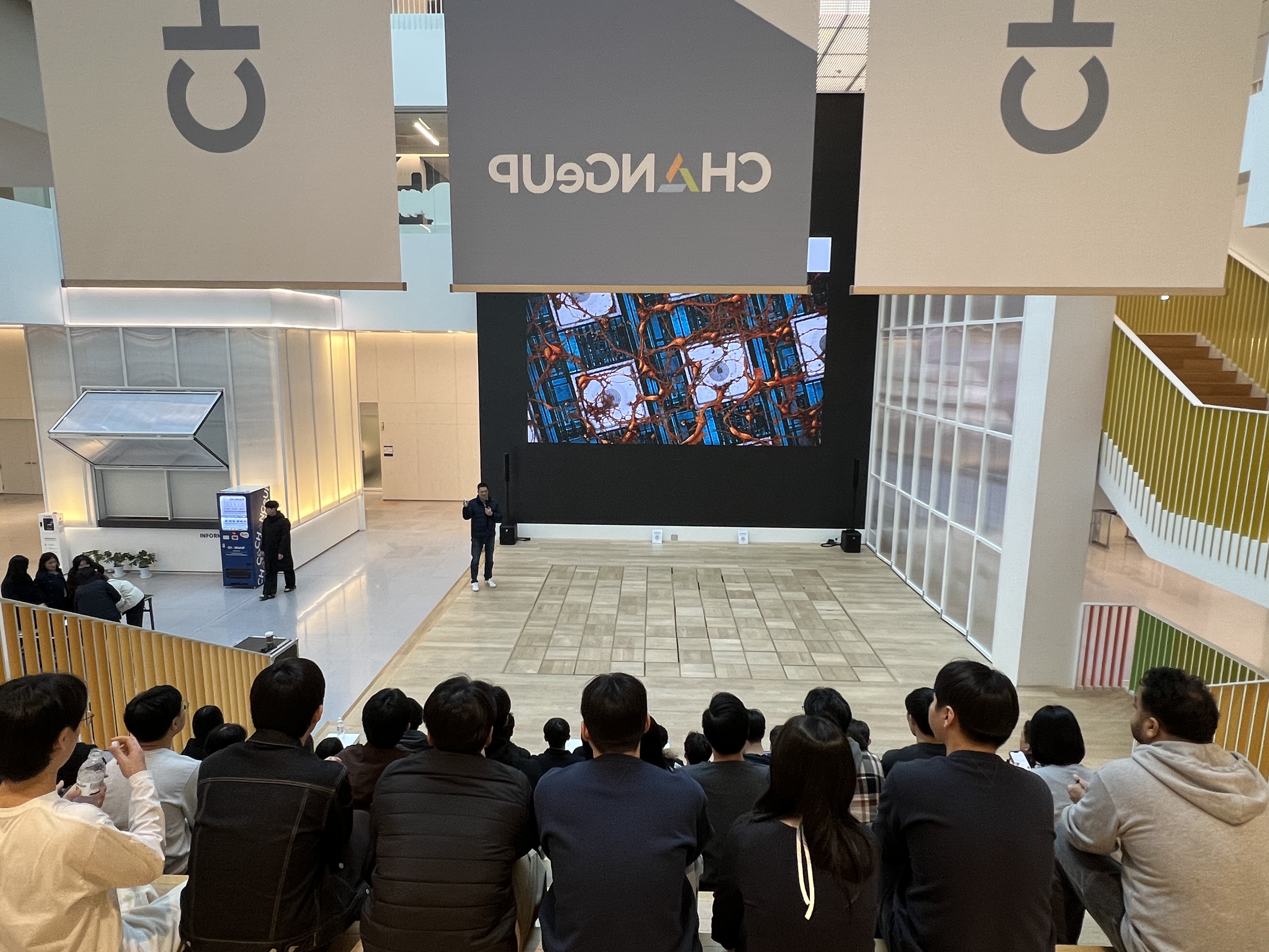 첨부파일